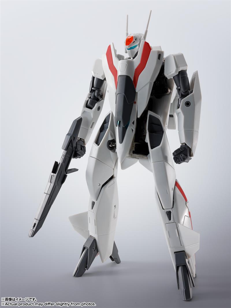 HI-METAL-R - MACROSS 2 VF-2SS VALKYRIE II SILVIE GENA LOVERS AGAIN