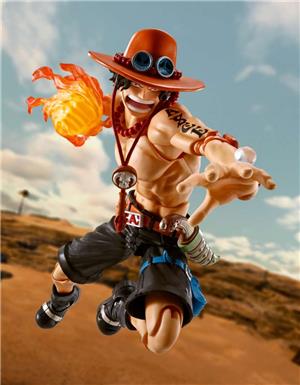 S.H. FIGUARTS - ONE PIECE PORTGAS.D.ACE FIRE FIST