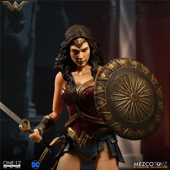 ONE12 COLLECTIVE - WONDER WOMAN CLOTH