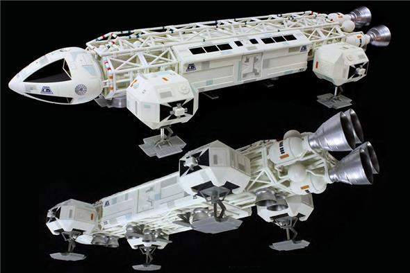 SPACE 1999 EAGLE TRANSPORTER REPLICA