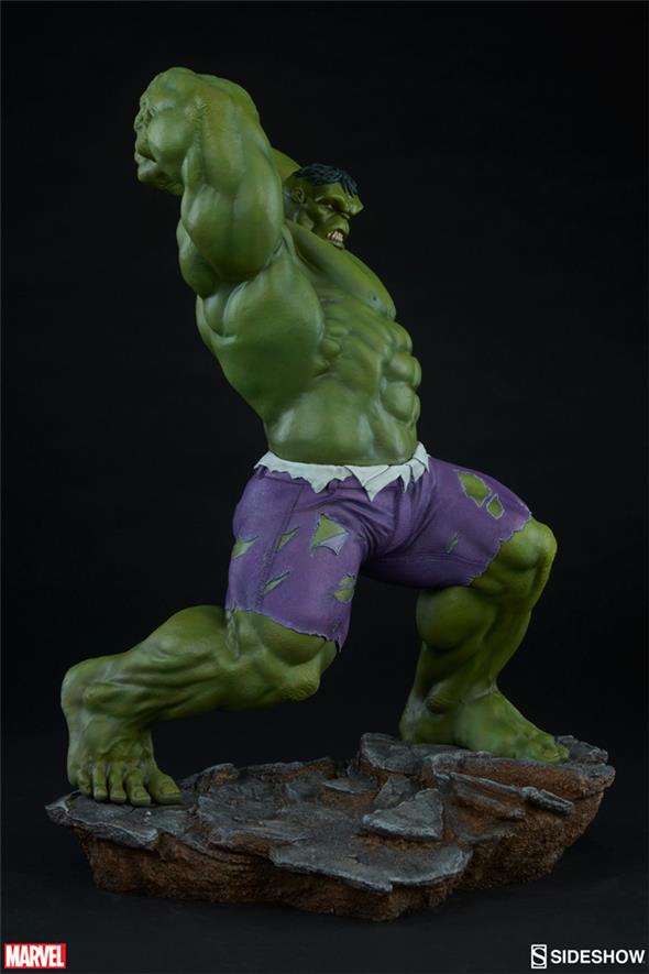 MARVEL AVENGERS ASSEM HULK STATUE