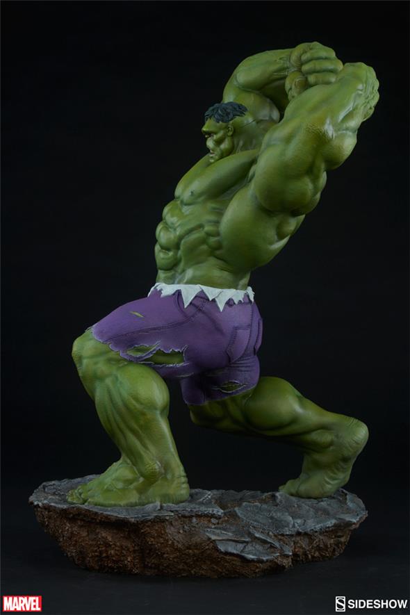 MARVEL AVENGERS ASSEM HULK STATUE