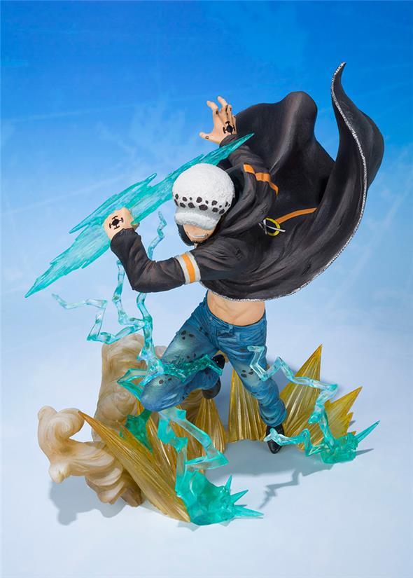 FIGUARTS ZERO - ONE PIECE TRAFALGAR LAW GAMMA KNIFE