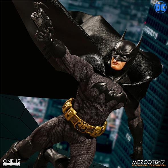 ONE12 COLLECTIVE - BATMAN SOVEREIGN KNIGHT CLOTH