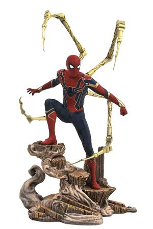 diamond-marvel-gallery-avengers-3-iron-spider-man