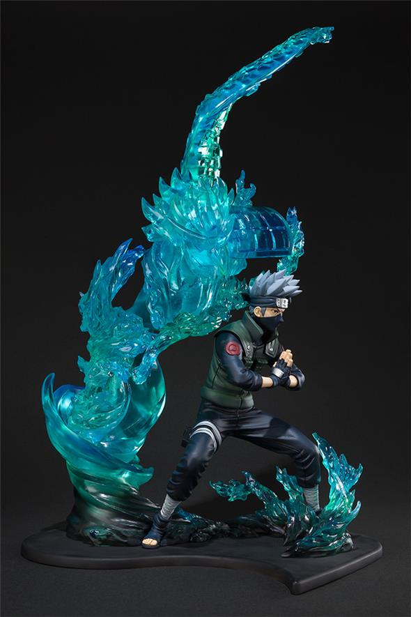 FIGUARTS ZERO - NARUTO KAKASHI SUSANOO RELATION