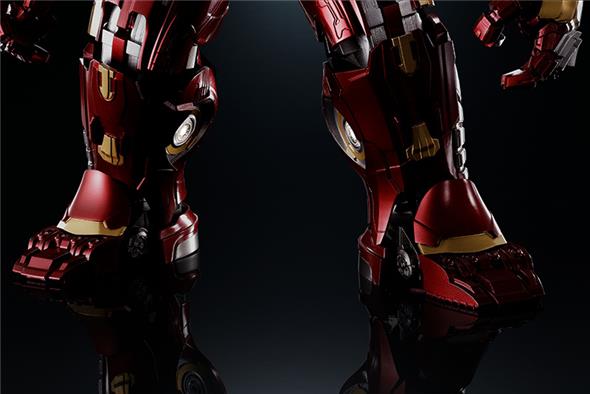 AVENGERS INFINITY WAR - HULBUSTER MK-2 CHOGOKIN