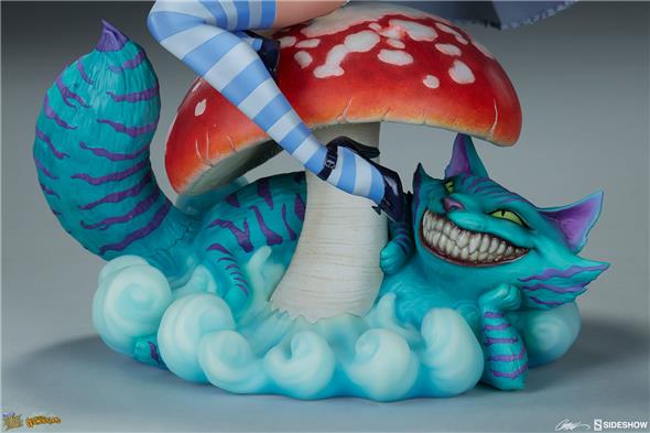 FAIRYTALE FANTASIES COLLECTION: ALICE IN WONDERLAND STATUE