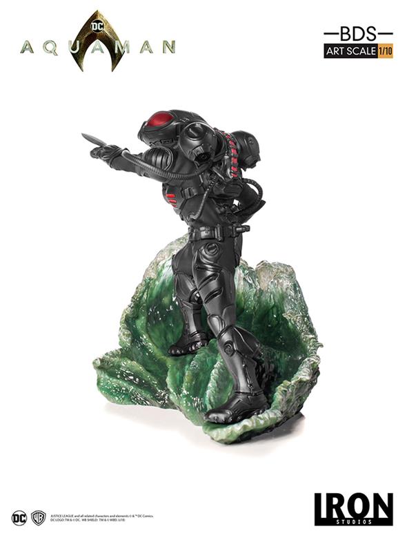 1/10 AQUAMAN BLACK MANTA ART STATUE