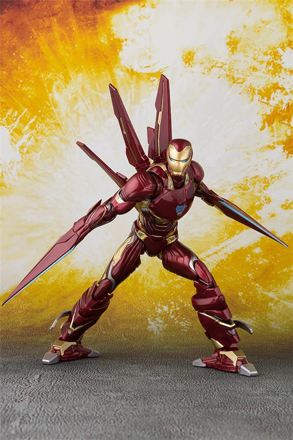 S.H. FIGUARTS - AIW IRON MAN MK50 NANO WEAPON SET