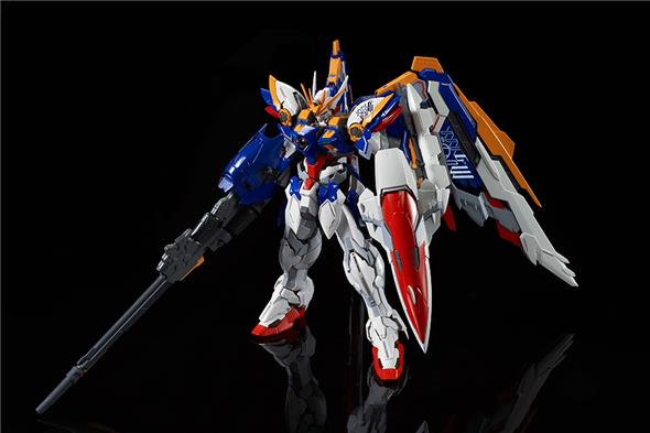 1/100 HI RESOLUTION GUNDAM WING EW