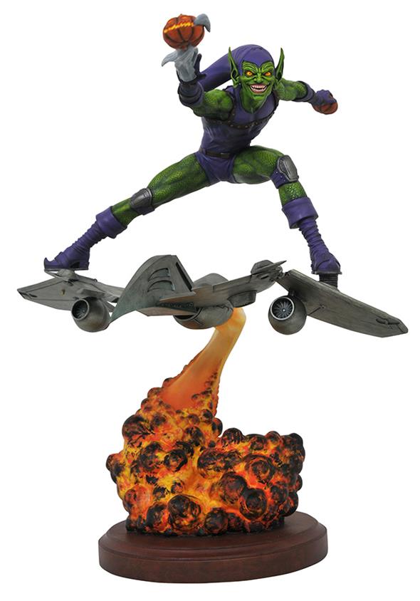 MARVEL PREMIERE - GREEN GOBLIN COMIC STATUE