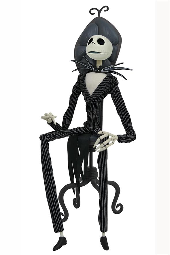 NIGHTMARE BEFORE CHRISTMAS - JACK IN CHAIR COFFIN DLX DOLL