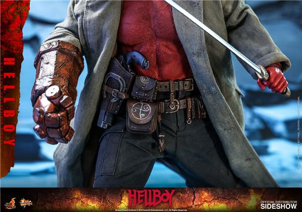 1/6 HOT TOYS - HELLBOY 2019 MOVIE - HELLBOY