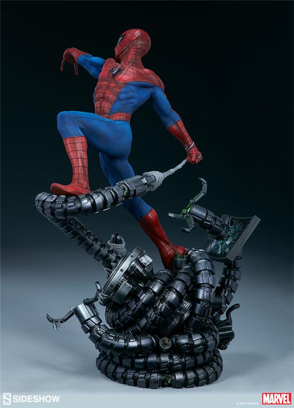 MARVEL: SPIDER-MAN PREMIUM STATUE