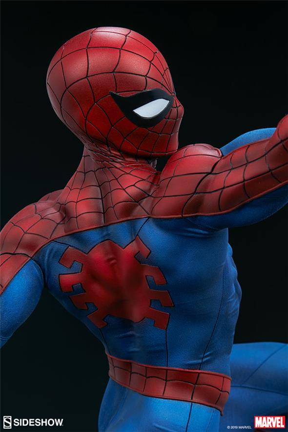 MARVEL: SPIDER-MAN PREMIUM STATUE