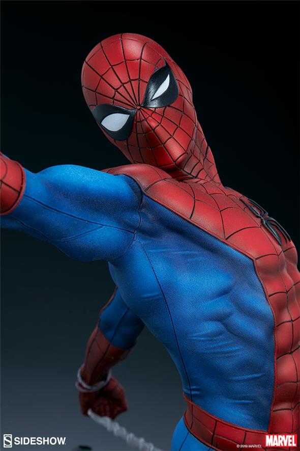 MARVEL: SPIDER-MAN PREMIUM STATUE