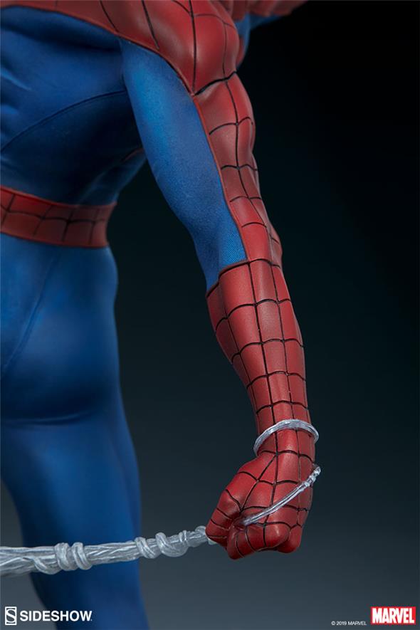 MARVEL: SPIDER-MAN PREMIUM STATUE