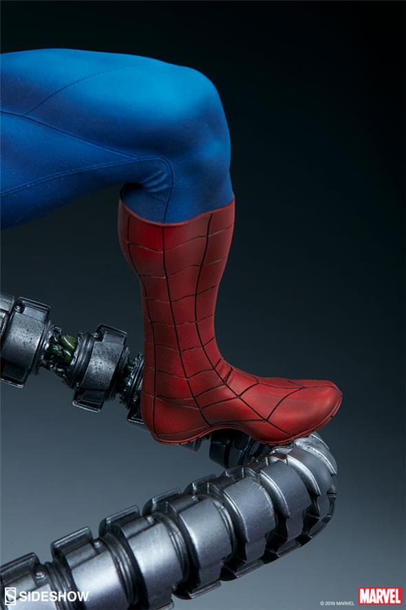 MARVEL: SPIDER-MAN PREMIUM STATUE