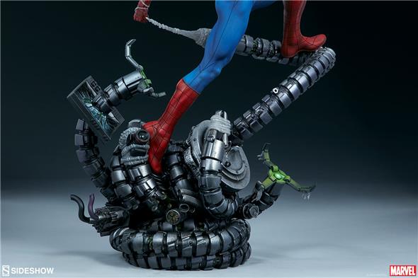 MARVEL: SPIDER-MAN PREMIUM STATUE