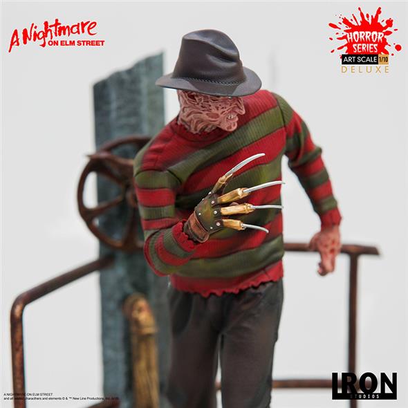 1/10 IRON STUDIOS - NIGHTMARE ON ELM STREET FREDDY KRUEGER DLX