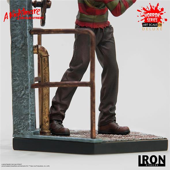 1/10 IRON STUDIOS - NIGHTMARE ON ELM STREET FREDDY KRUEGER DLX