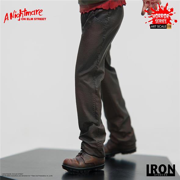 1/10 IRON STUDIOS - NIGHTMARE ON ELM STREET FREDDY KRUEGER STATUE