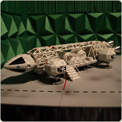 SPACE 1999 MOONBASE DOUBLE EAGLE HANGAR