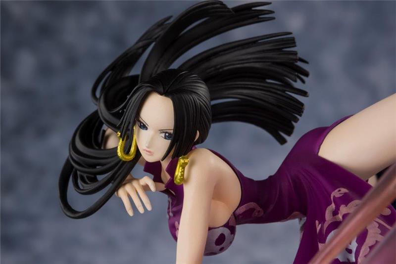 FIGUARTS ZERO - ONE PIECE BOA HANCOCK PAR.WAR FIGURE