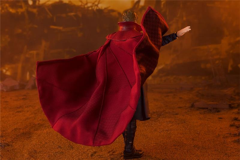 S.H. FIGUARTS - AIW DOCTOR STRANGE BATTLE ON TITAN