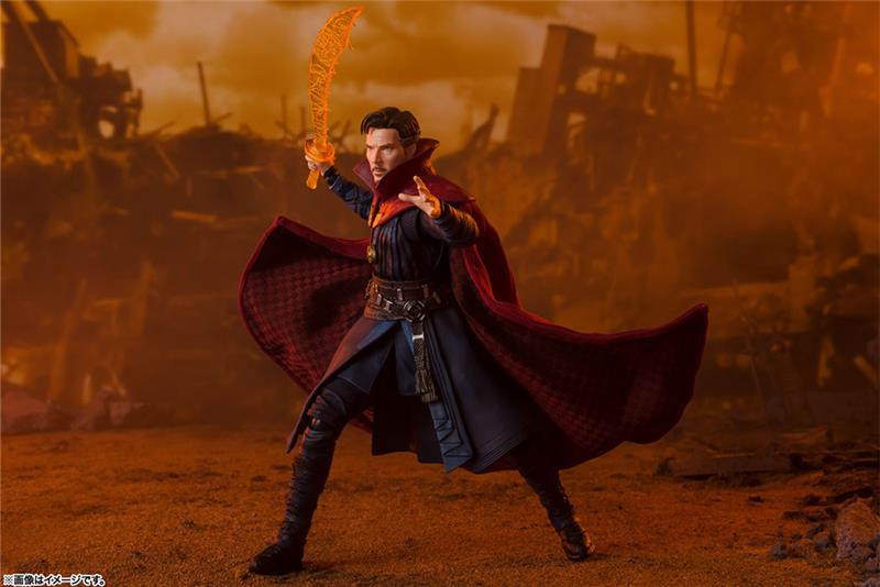 S.H. FIGUARTS - AIW DOCTOR STRANGE BATTLE ON TITAN