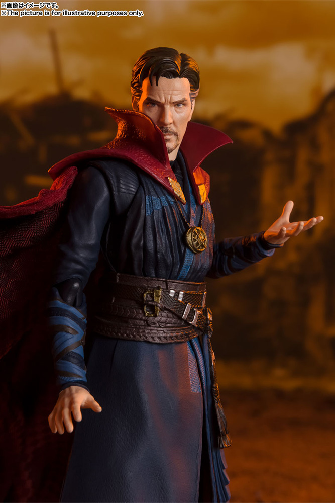 S.H. FIGUARTS - AIW DOCTOR STRANGE BATTLE ON TITAN