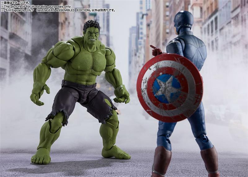 S.H. FIGUARTS - AVENGERS ASSEMBLE HULK