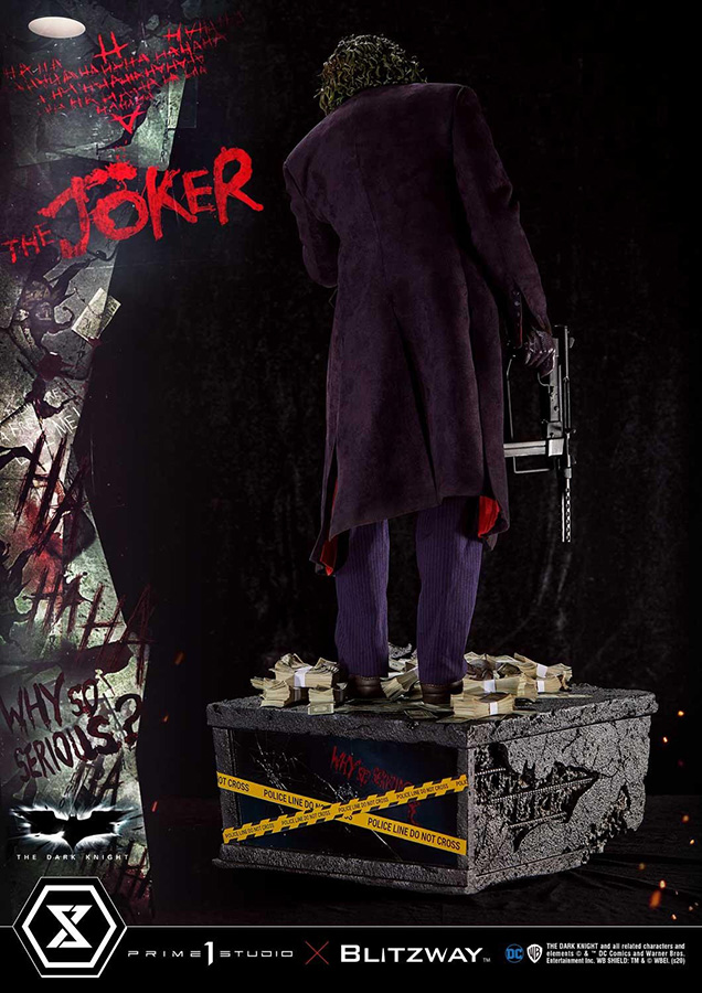 THE DARK KNIGHT MOVIE JOKER BONUS STATUE