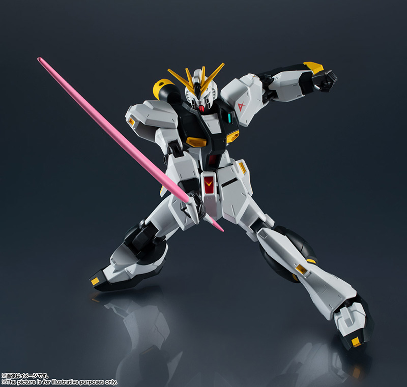 GUNDAM UNIVERSE RX-93 NU GUNDAM