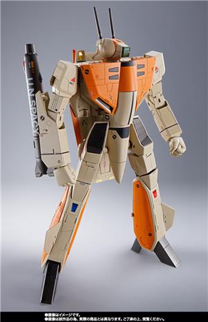 bandai-dx-chogokin-vf-1d-valkyrie-and-fun-racer