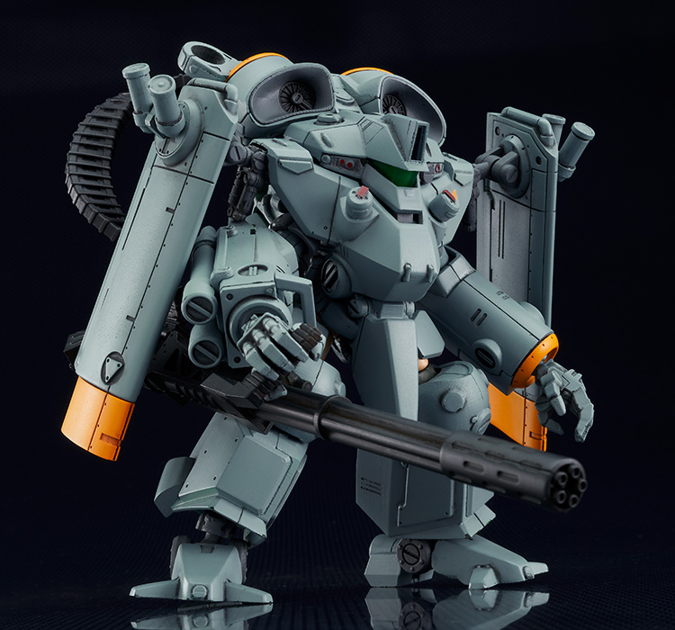 MODEROID - METAL SKIN PANIC MADOX-01