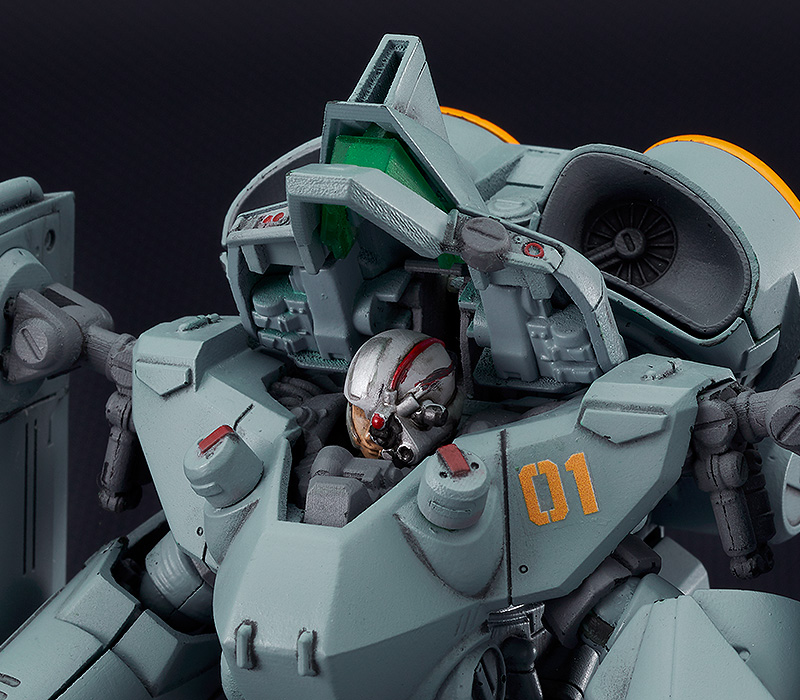 MODEROID - METAL SKIN PANIC MADOX-01