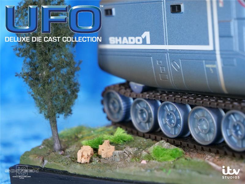 UFO SHADO 1 MOBILE W/UFO SAUCER DIE-CAST