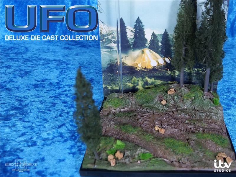 UFO SHADO 2 MOBILE W/SKY 1 DIE-CAST