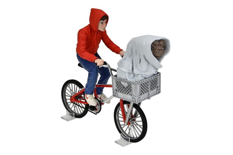 NECA - E.T. 40TH ANN ELLIOT&E.T. ON BICYCLE