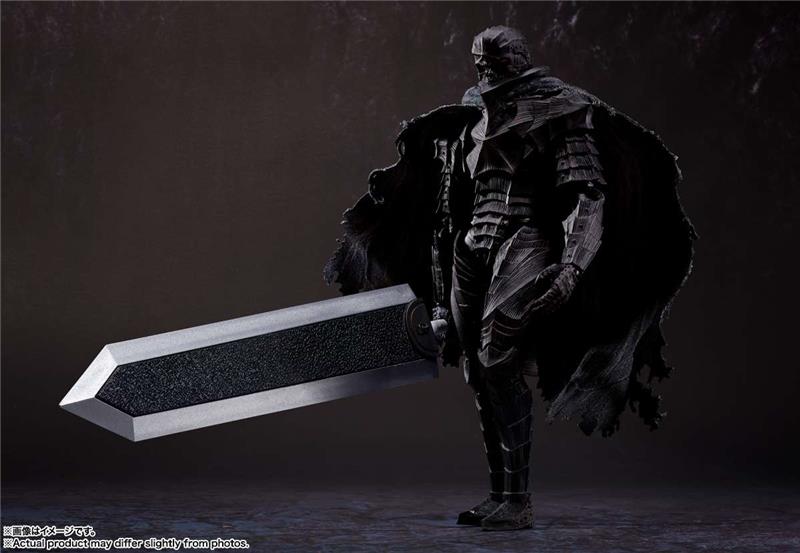 S.H. FIGUARTS - BERSERK GUTS BERSERKER ARMOR HEAT OF PASSION