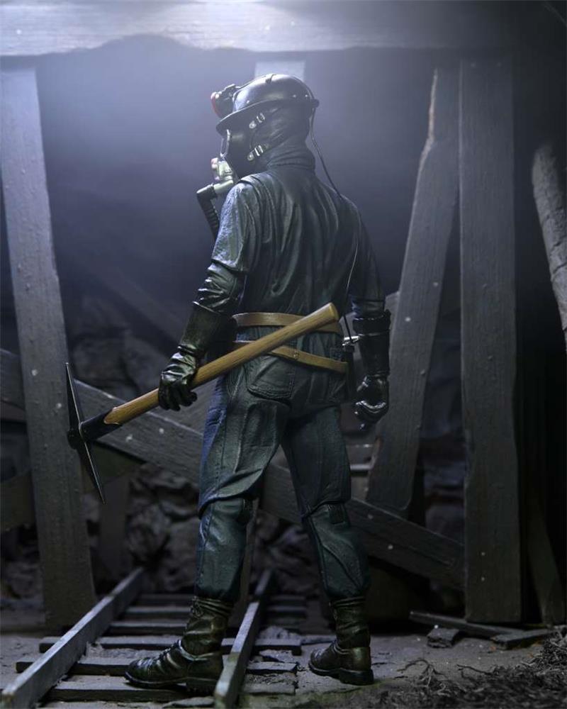 NECA -  MY BLOODY VALENTINE THE MINER ULT