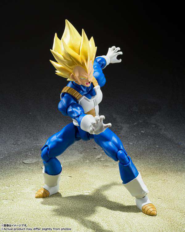 S.H. FIGUARTS - DRAGON BALL Z SS VEGETA AWAKENED (RISTAMPA 2024)