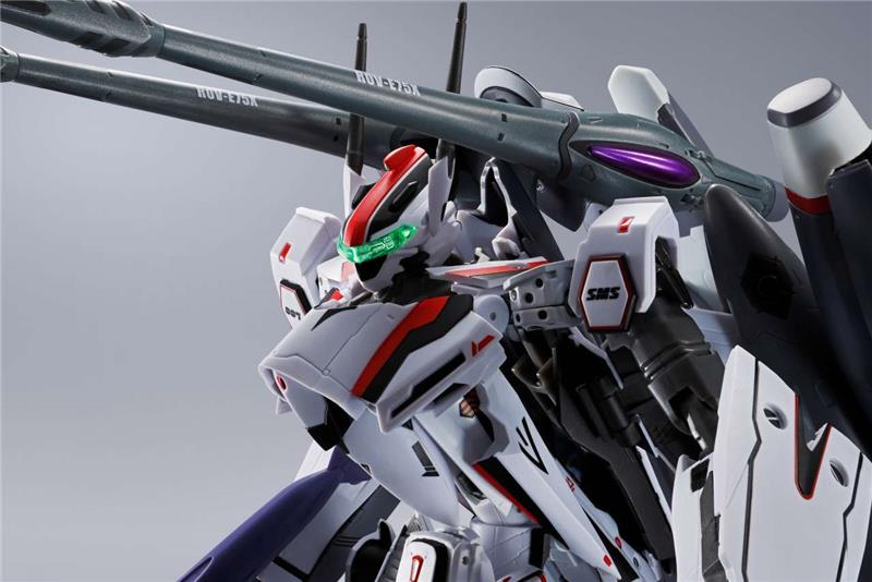 DX MACROSS VF-25F TORNADO MESSIAH VALKYRIE ALTO SAOTOME USE REV VER