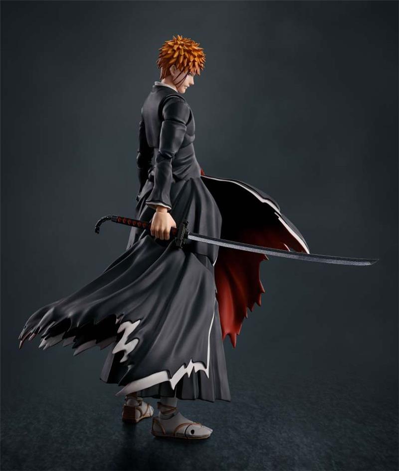 S.H. FIGUARTS - BLEACH ICHIGO KUROSAKI GETSUGATENSHO