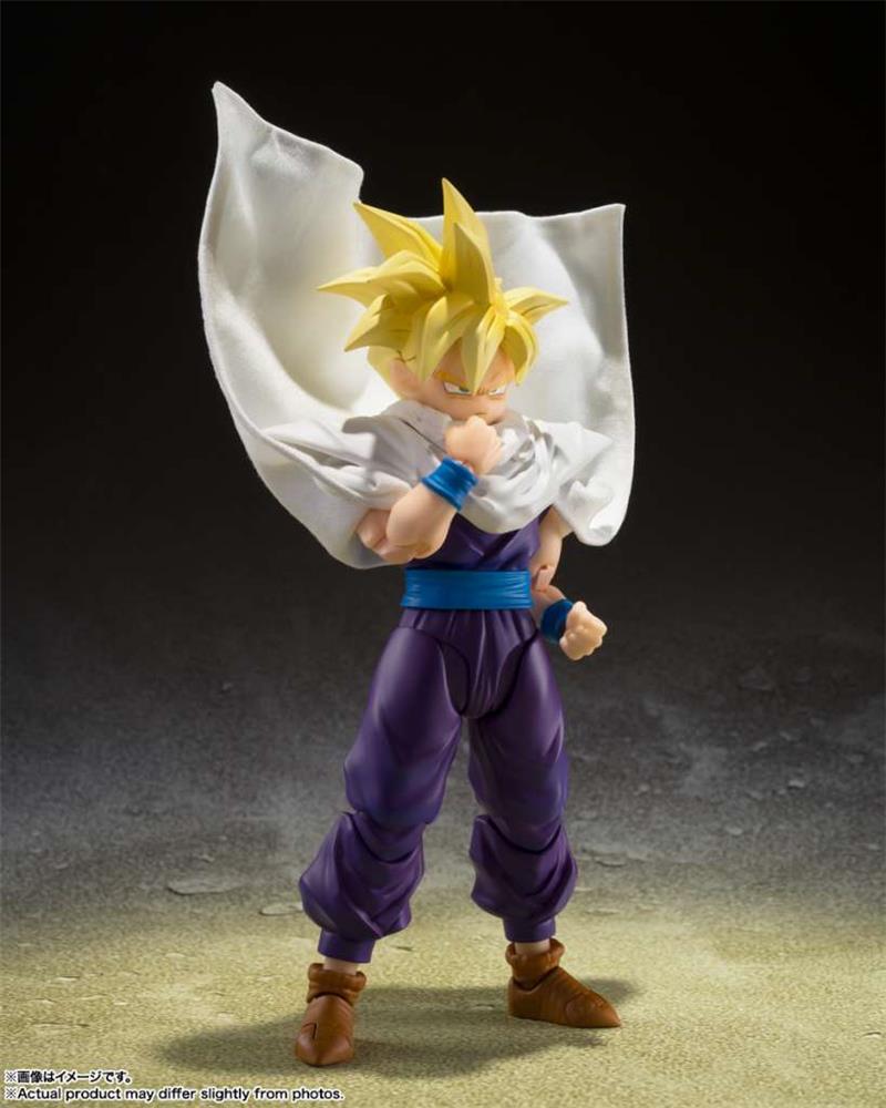 S.H. FIGUARTS - DRAGON BALL Z SUPER SAIYAN SON GOHAN THE WARRIOR WHO SURPASSED GOKU