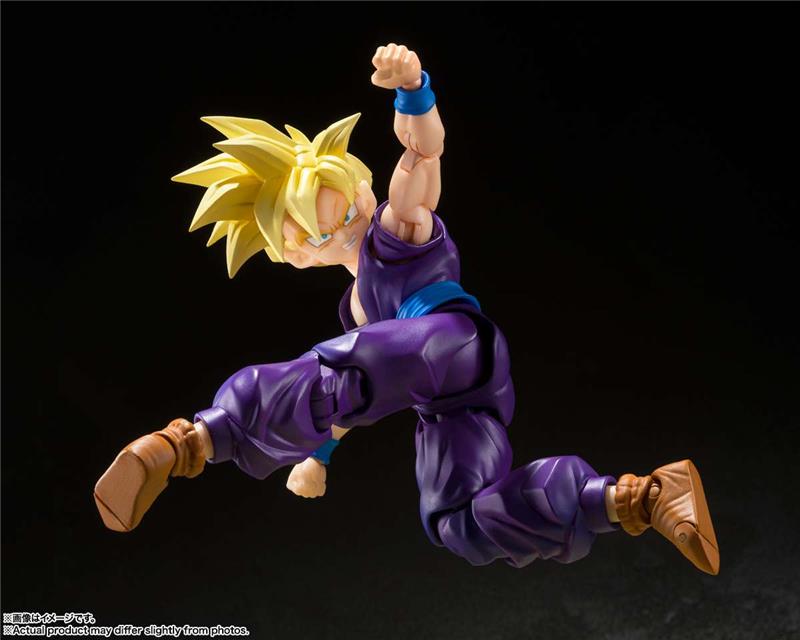 S.H. FIGUARTS - DRAGON BALL Z SUPER SAIYAN SON GOHAN THE WARRIOR WHO SURPASSED GOKU