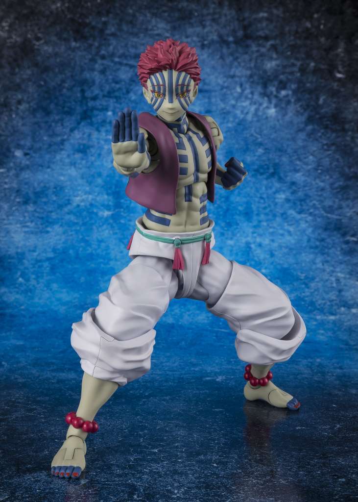 S.H. FIGUARTS - DEMON SLAYER AKAZA