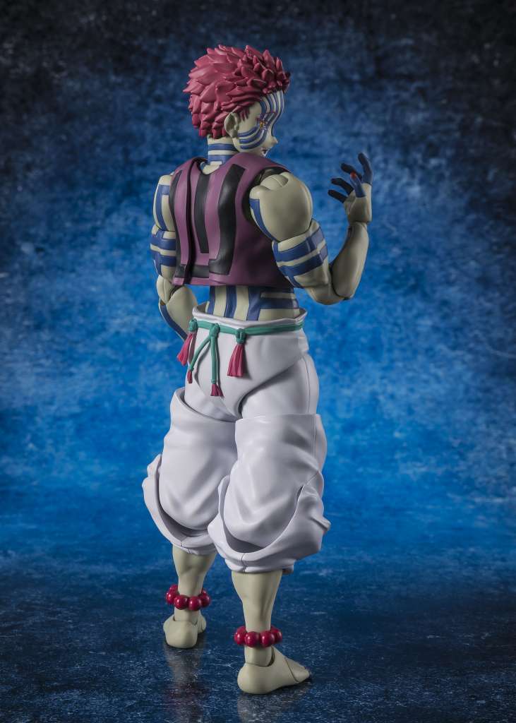 S.H. FIGUARTS - DEMON SLAYER AKAZA